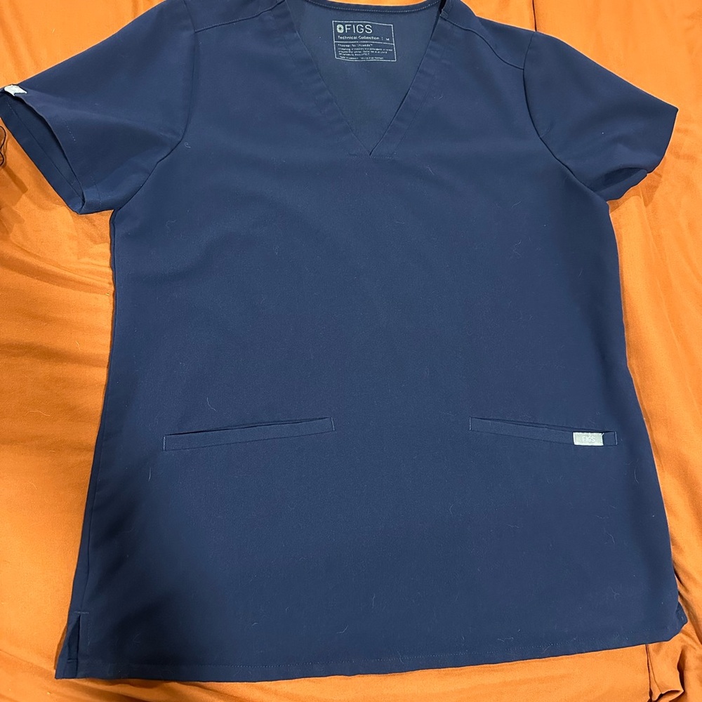 Figs Technical Collection Navy Scrub Top Medium